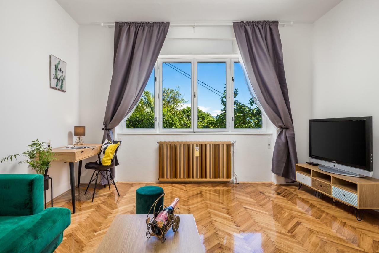 הוילה Ičići Family House Sara מראה חיצוני תמונה